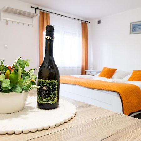 Kincső Vendégház Sárospatak Exterior foto